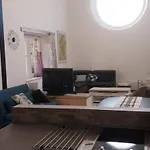 La Cour Cachée *